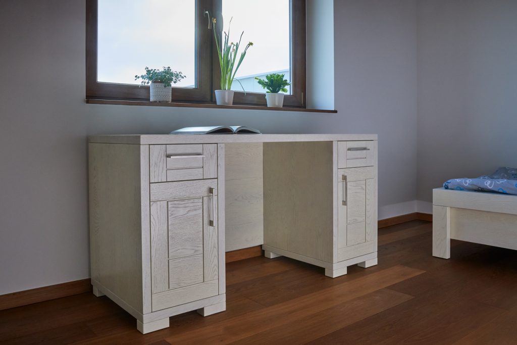 modern-butor-referencia