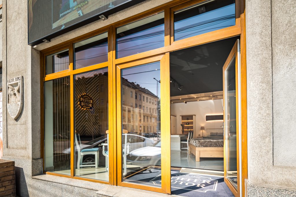 BT_20240831_showroom_391-HDR